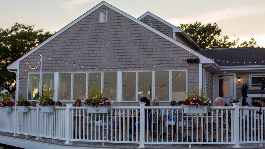 15 Point Restaurant Rhode Island.