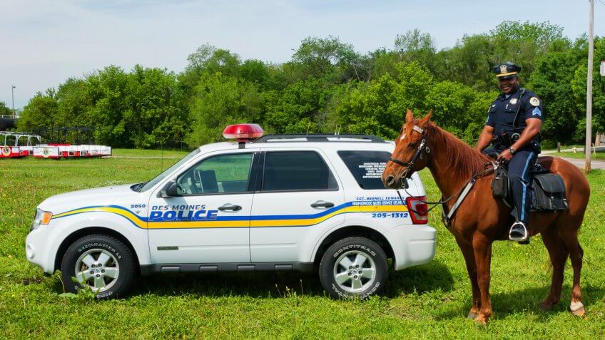 Iowa, police