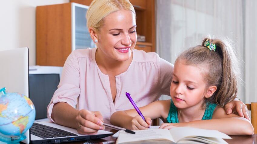 child-care-worker