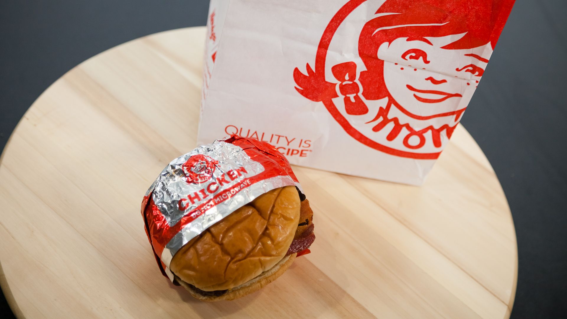 We Tasted 2017's Weirdest Fast Foods — and the Results Were Mixed