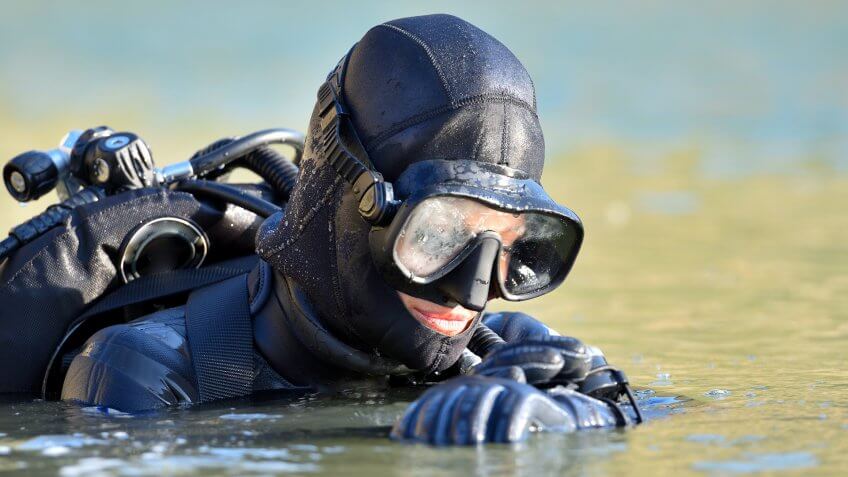 golf ball diver