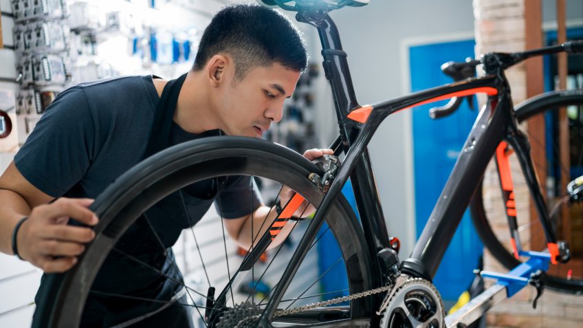 bicycle repairer