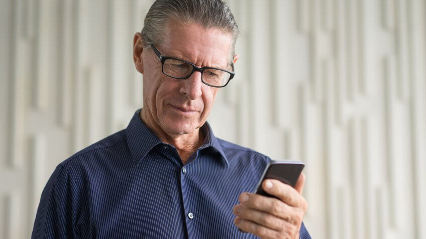 MAN, concerned, elderly, senior, smartphone