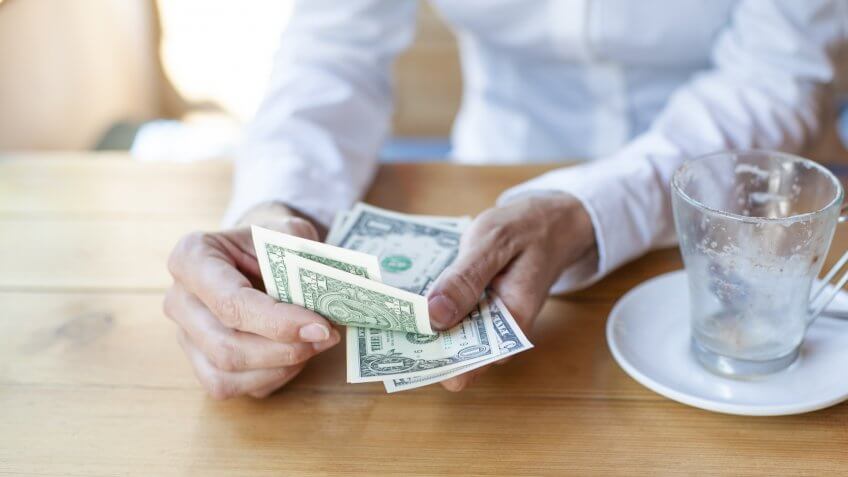 How To Live On Minimum Wage Comfortably Gobankingrates - 