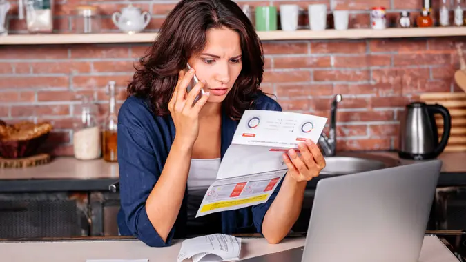 paying-bills