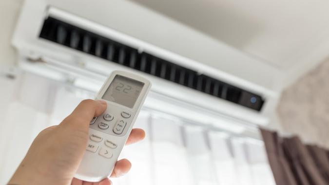 Cooling air conditioner