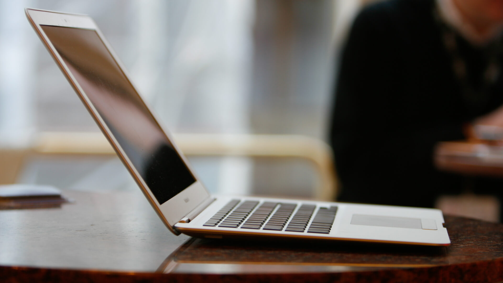 cann macbook 2006 model use wifi cann macbook 2006 model use wifi