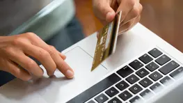 3 Pros and Cons of Travel Reward Credit Cards, According to Ramit Sethi