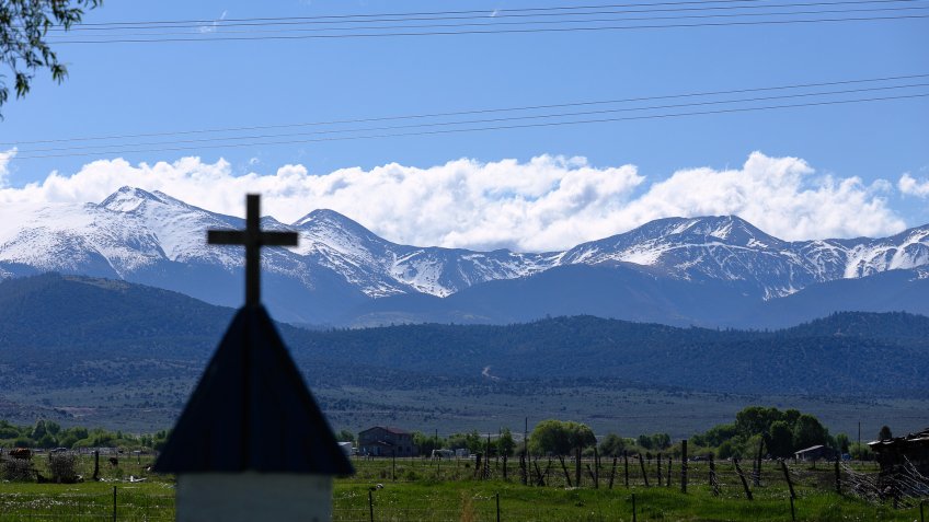 Costilla-County-Colorado-Sangre-de-Cristo-Mountains