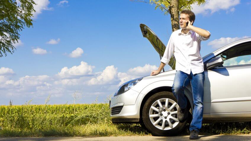 man-talking-on-cell-phone-by-