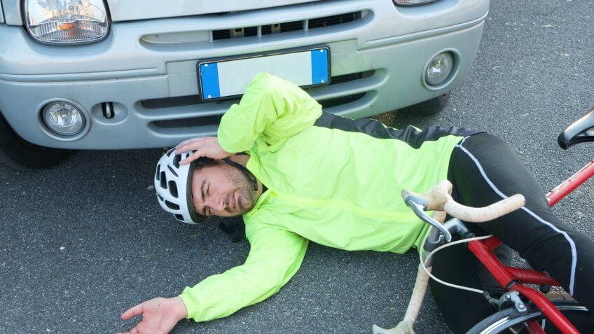 aching-man-after-bicycle-accident