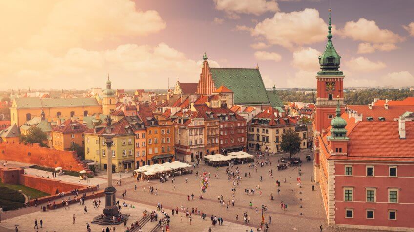 View over Castle Square at the old town of Warsaw.