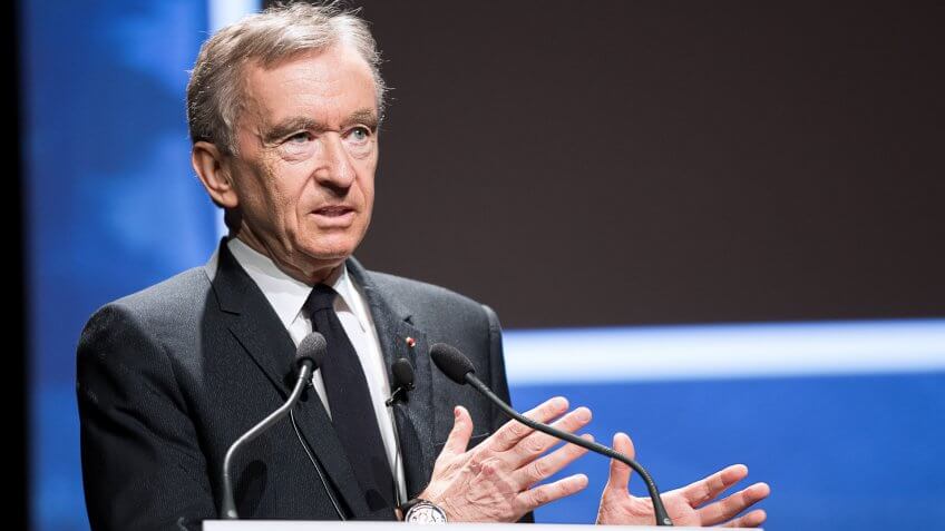 Bernard Arnault "LVMH, la construction d'un leader mondial Français".