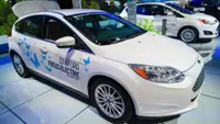 Here’s How Much You’ll Really Save Driving a Hybrid vs. Gas Car Over 5 Years