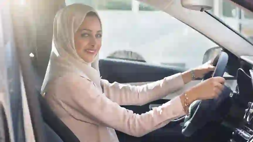 5 Popular Side Gigs That Cross the $600 Tax Reporting Threshold