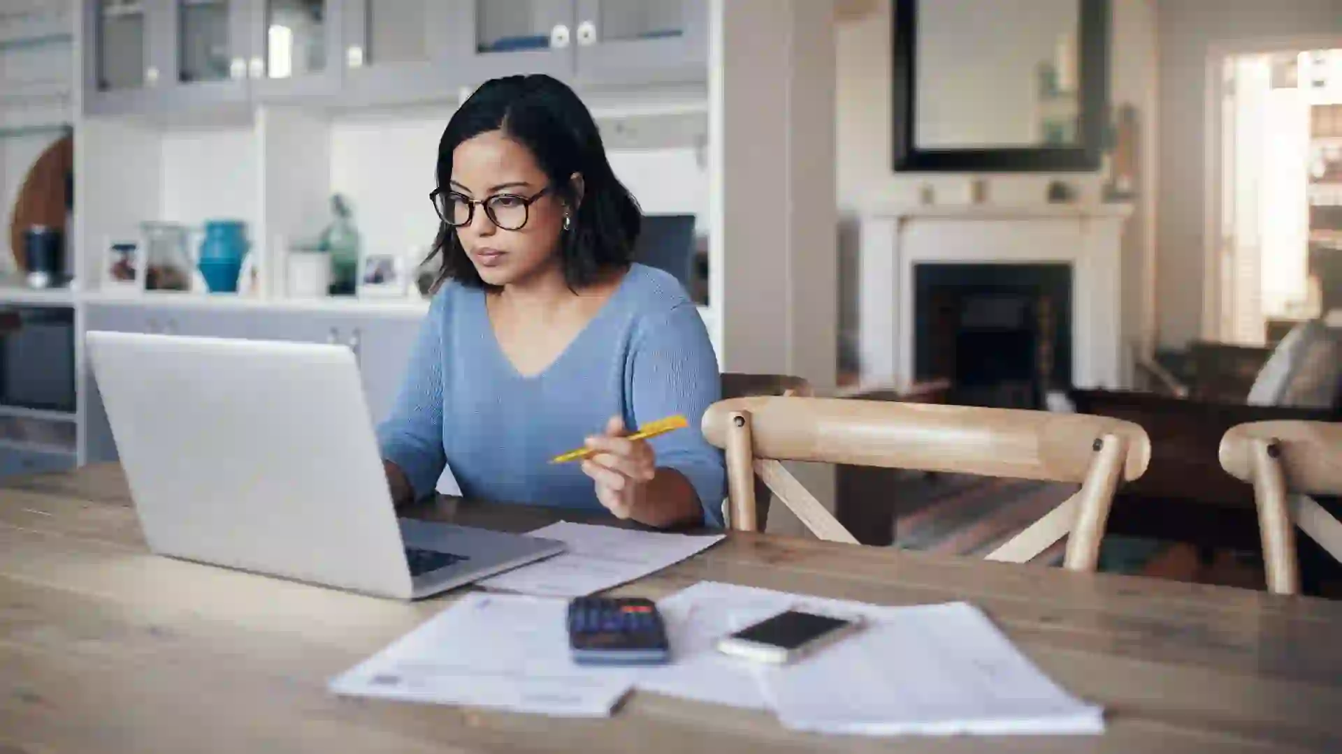 SoFi vs Ally: Which Online Bank Is Right for You?