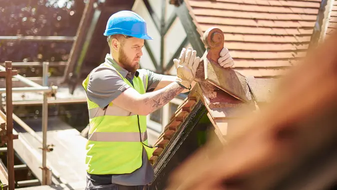 How Home Equity Can Help You Pay for Fall Home Renovations How Home Equity Can Help You Pay for Fall Home Renovations