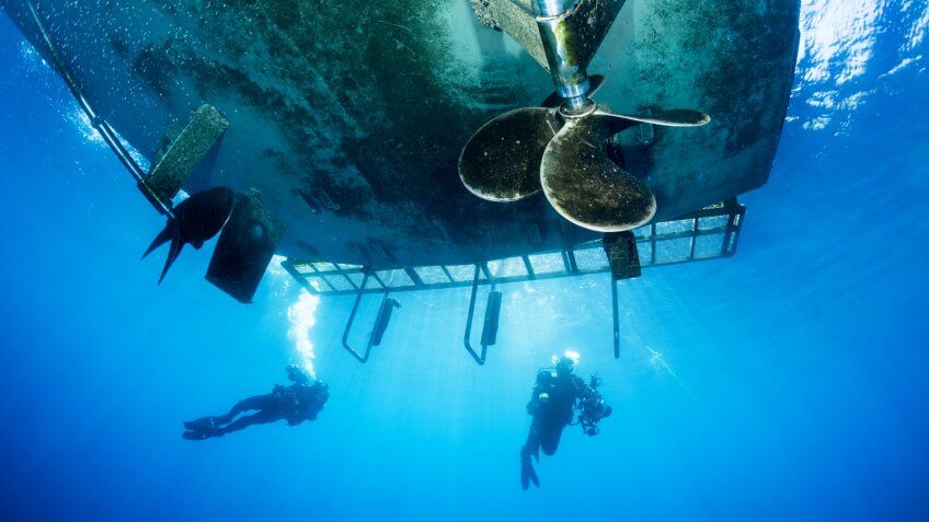 divers, ocean, propellers, scuba diving, ship, underwater
