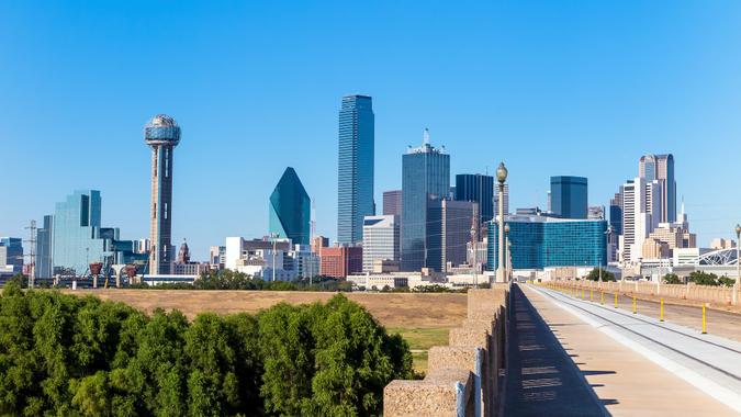 19. Dallas Dallas-Texas