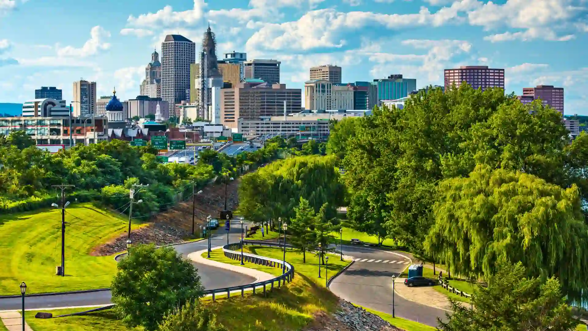Hartford, Connecticut, USA downtown cityscape.