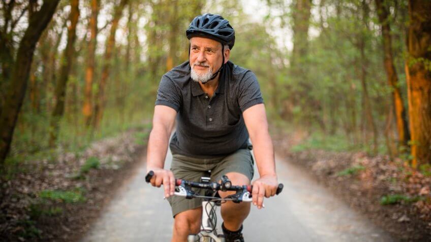 senior-mountain-biking