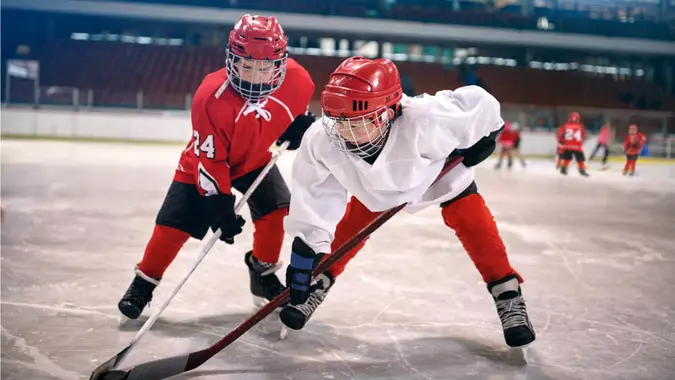 4 Ways To Put Your Kid in Extracurriculars Without Going Broke 4 Ways To Put Your Kid in Extracurriculars Without Going Broke