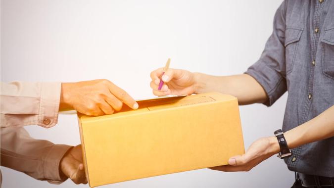 free-shipping-day-for-over-900-retailers.jpg free-shipping-day-for-over-900-retailers.jpg