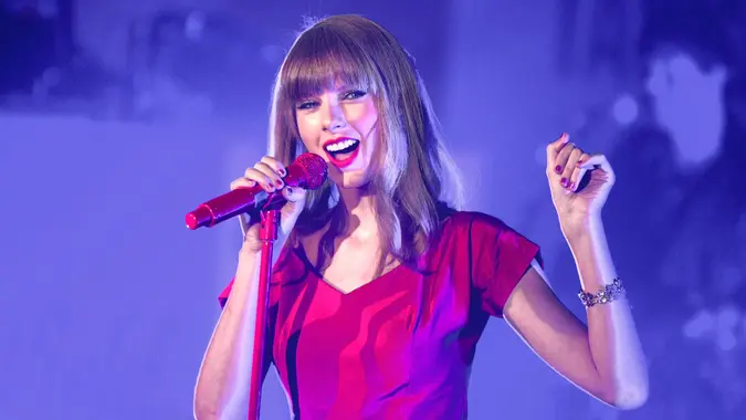 Taylor Swift Turns 36: Here’s What Her Social Security Check Might Look Like — and How You Compare Taylor Swift Turns 36: Here’s What Her Social Security Check Might Look Like — and How You Compare