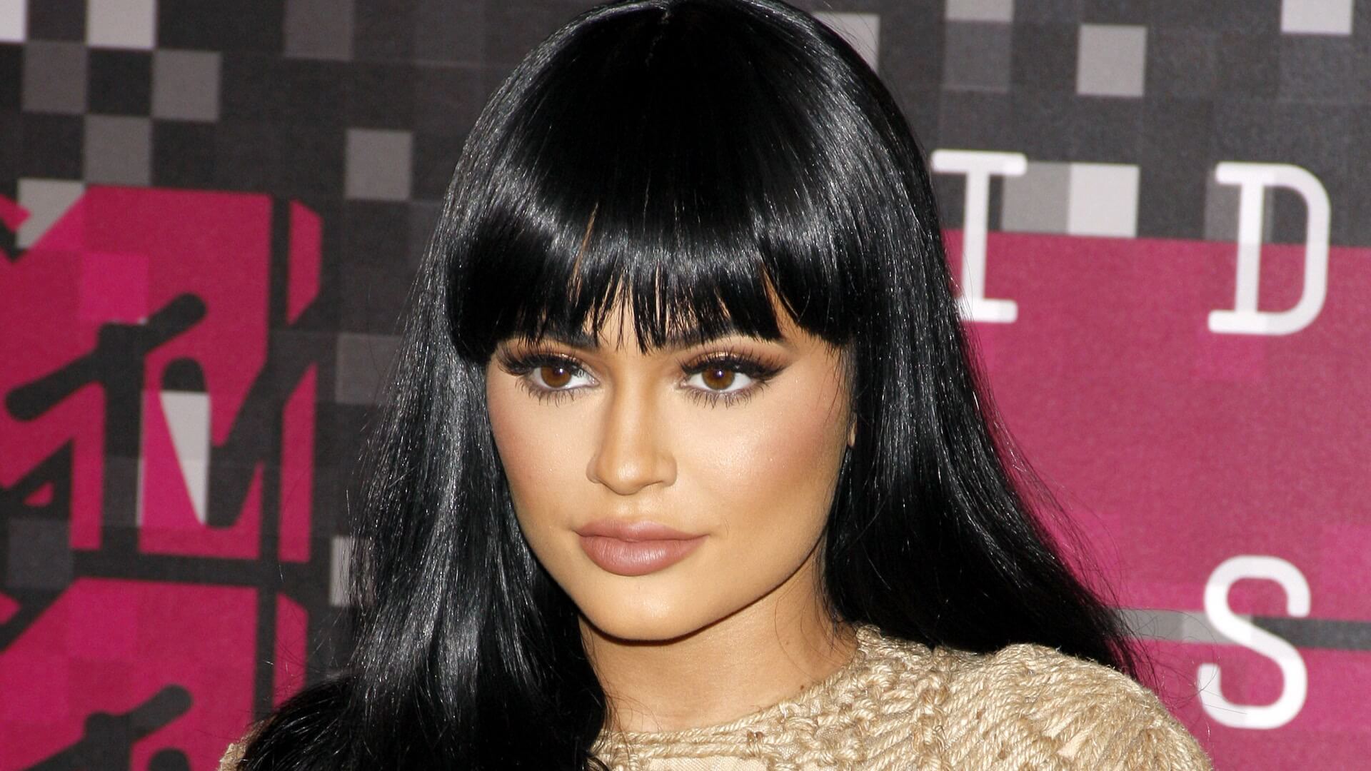 kylie jenner net worth as of 2018