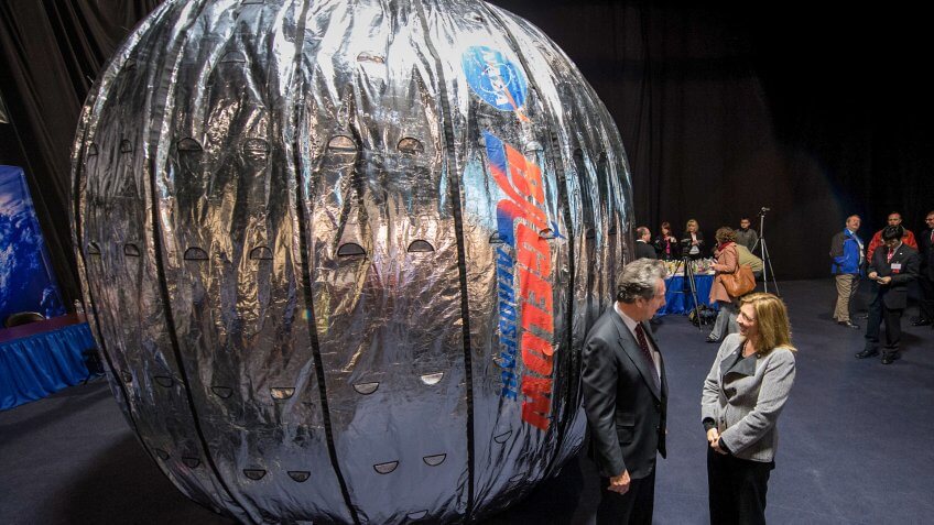 NASA Deputy Administrator Lori Garver and President and founder of Bigelow Aerospace Robert T.