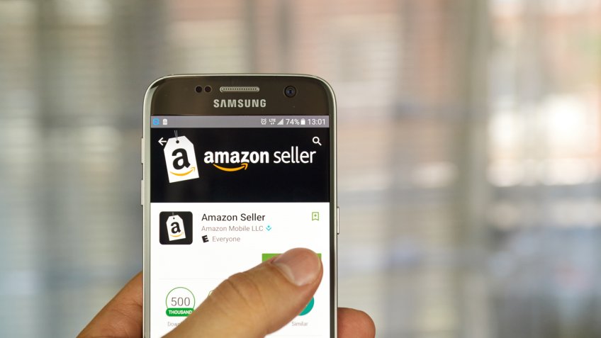 MONTREAL, CANADA - JUNE 24, 2016 : Amazon Seller application on Samsung S7 screen.