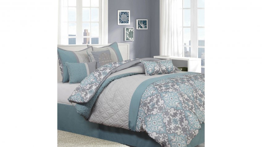 Seven-Piece-Comforter-Set