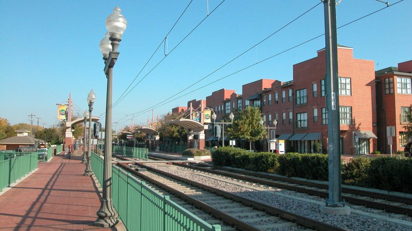DART Light Rail, Plano, TX.