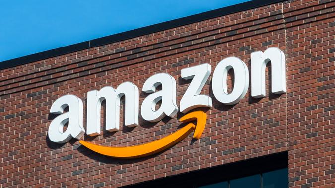 Amazon (AMZN) Amazon (AMZN)