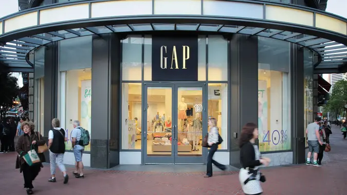 Gap Stores (GPS)