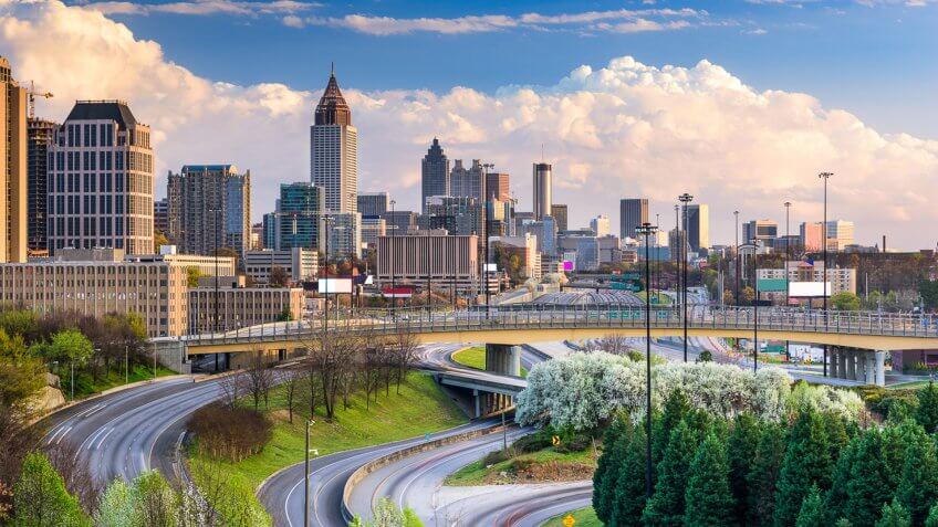 Atlanta, Georgia, USA downtown skyline.