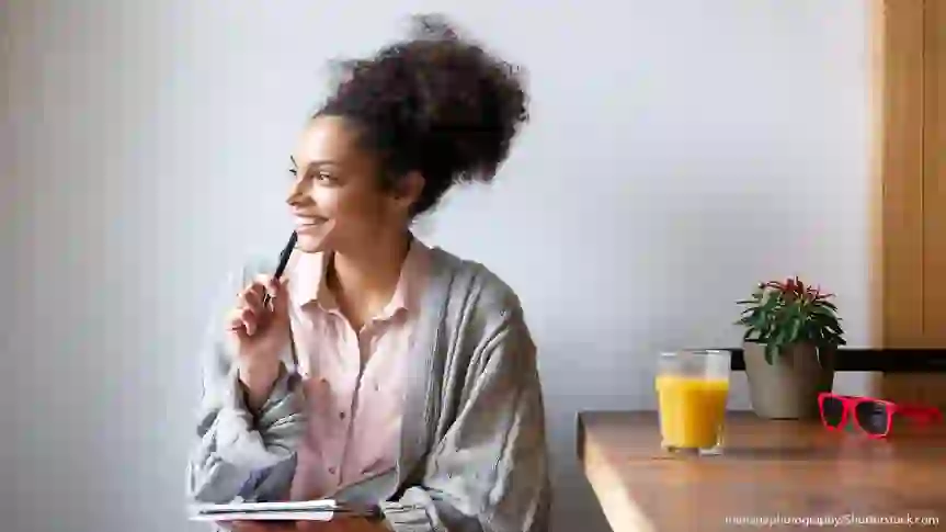 Here’s the Minimum Net Worth Considered To Be Middle Class in Your 20s