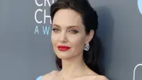 Angelina Jolie’s Shocking Net Worth After Her 20-Year Acting Career