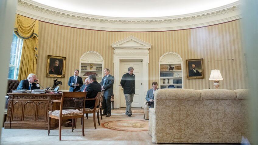 President Trump in meeting with key Senior Advisors