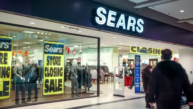 Sears closing stores