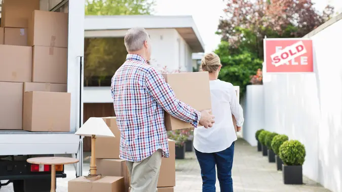 Top 5 States Retirees Are Moving To in 2024