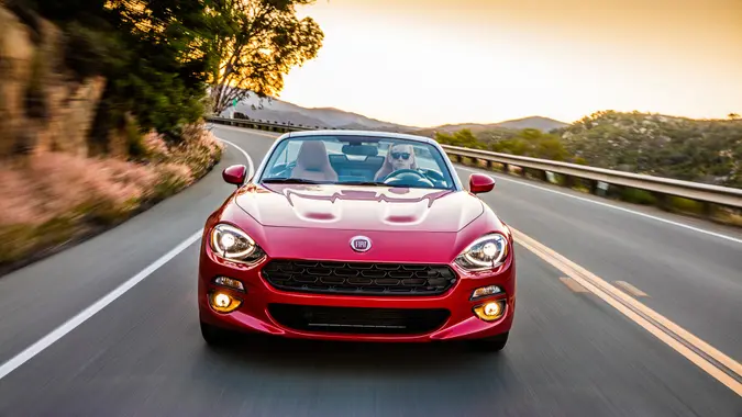2018 Fiat 124 Spider Lusso.