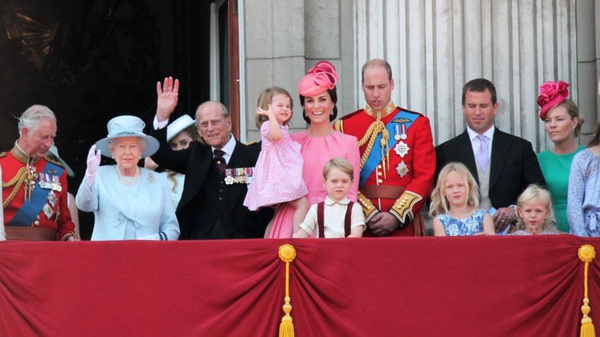 Queen Elizabeth & Royal Family, princess charlotte Buckingham Palace, London June 2017- Trooping the Colour Prince George, William on Balcony Queen Elizabeth's Birthday, June 17, 2017 London, UK.