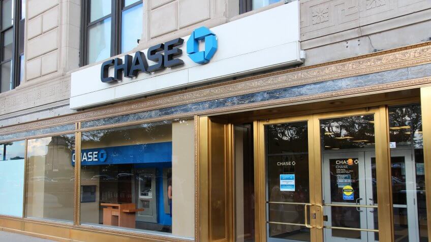 CHICAGO, USA - JUNE 27, 2013: Chase Bank in Chicago.