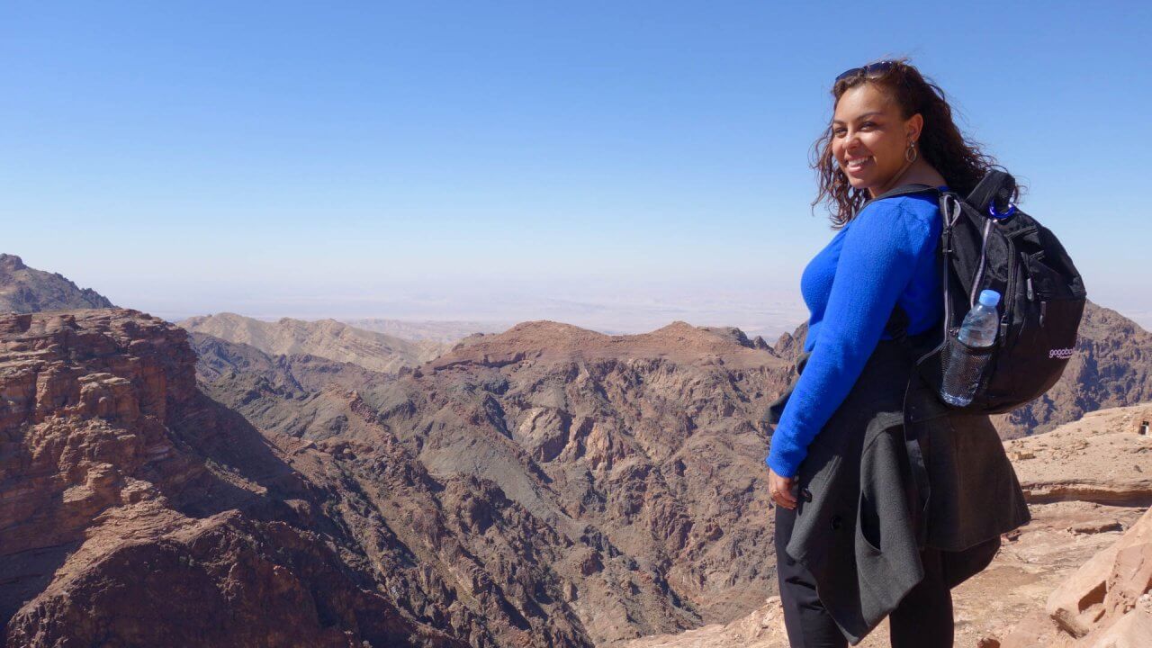 Influencer travel gorge Sally Elbassir 1280x720