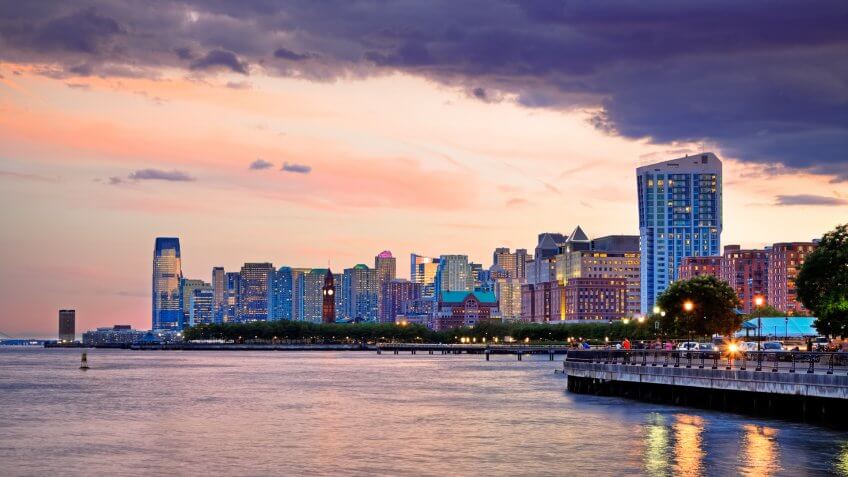 "Water-shore of Jersey City on Hudson River, New Jersey".