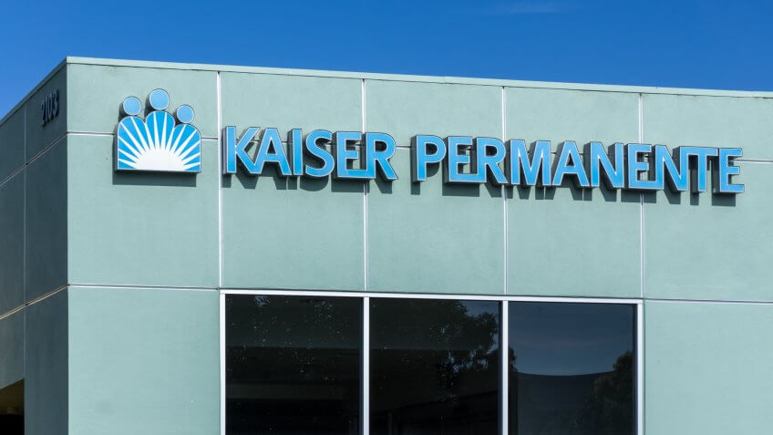 LOS ANGELES, CA/USA - JULY 12, 2015: Kaiser Permanente medical care facility.