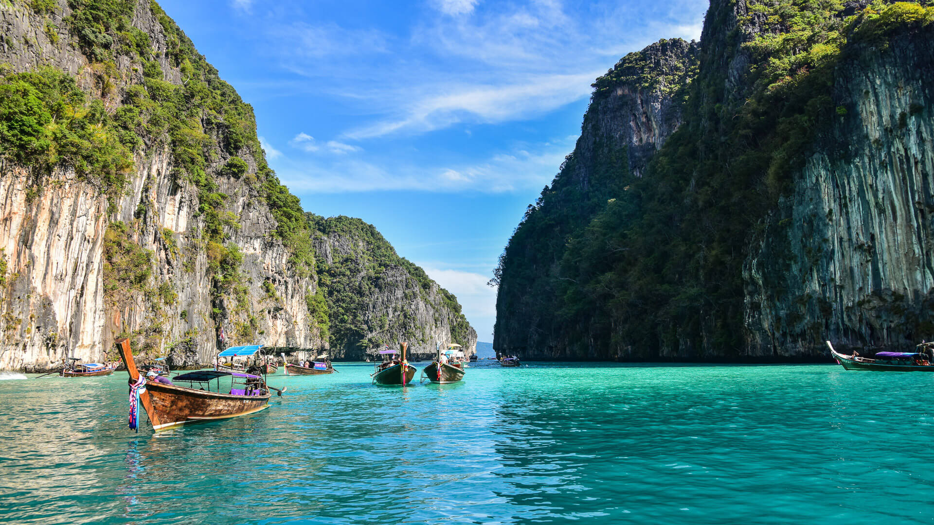 Can You Retire In Thailand For Less Than $2,000 A Month? 