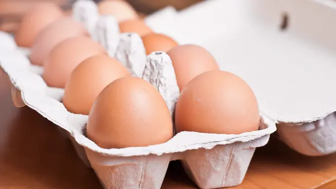 dozen of eggs