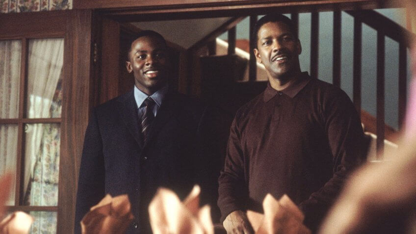 Photo by Sidney Baldwin/Mdp Worldwide/Mundy Lane/Kobal/REX/Shutterstock Derek Luke, Denzel Washington Antwone Fisher - 2002 Director: Denzel Washington Mdp Worldwide/Mundy Lane Entertainment USA Scene Still Drama